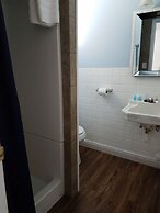 Stone Mountain Lodge and Cabins