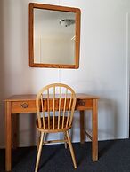 Stone Mountain Lodge and Cabins