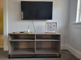 Stone Mountain Lodge and Cabins