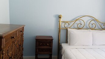 Stone Mountain Lodge and Cabins