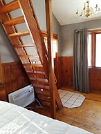 Stone Mountain Lodge and Cabins