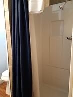 Stone Mountain Lodge and Cabins