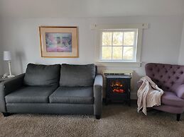 Stone Mountain Lodge and Cabins