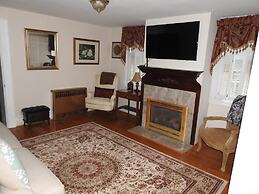 Magnolia Manor B&B Inn