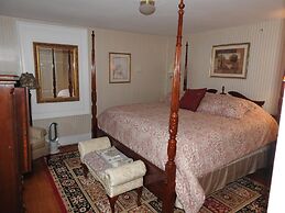 Magnolia Manor B&B Inn