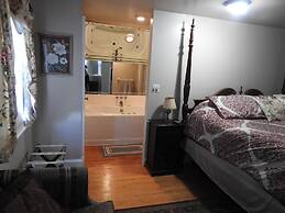 Magnolia Manor B&B Inn