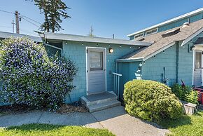 Juan de Fuca Waterfront Hotel & Cottages