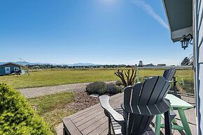 Juan de Fuca Waterfront Hotel & Cottages