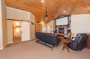 Juan de Fuca Waterfront Hotel & Cottages