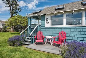 Juan de Fuca Waterfront Hotel & Cottages