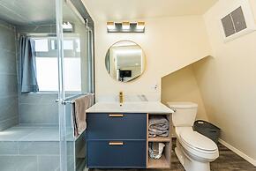 Juan de Fuca Waterfront Hotel & Cottages