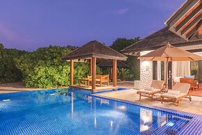 Hideaway Beach Resort & Spa