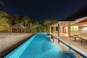 Hideaway Beach Resort & Spa