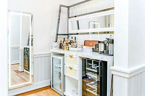 Hideaway Beach Resort & Spa