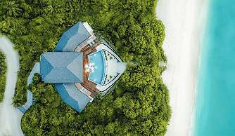 Hideaway Beach Resort & Spa