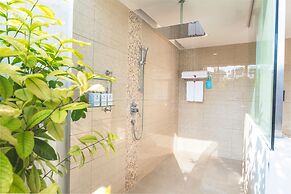 Hideaway Beach Resort & Spa