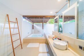 Hideaway Beach Resort & Spa