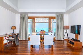 Hideaway Beach Resort & Spa