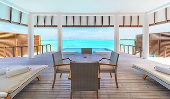 Hideaway Beach Resort & Spa