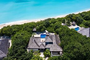 Hideaway Beach Resort & Spa