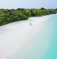 Hideaway Beach Resort & Spa