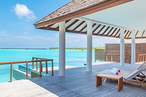 Hideaway Beach Resort & Spa