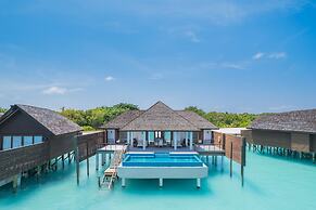 Hideaway Beach Resort & Spa