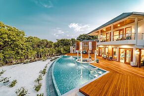 Hideaway Beach Resort & Spa