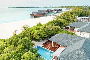 Hideaway Beach Resort & Spa