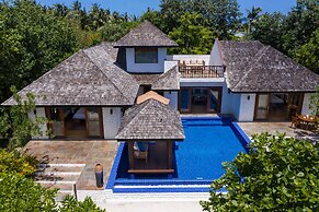 Hideaway Beach Resort & Spa