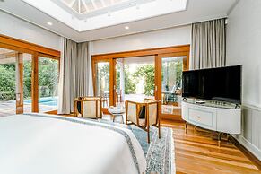 Hideaway Beach Resort & Spa