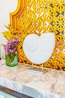 Hideaway Beach Resort & Spa