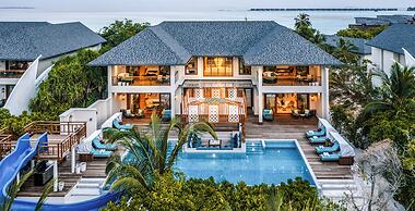 Hideaway Beach Resort & Spa