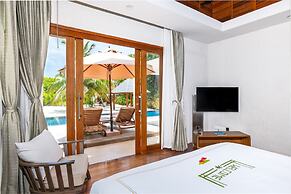 Hideaway Beach Resort & Spa