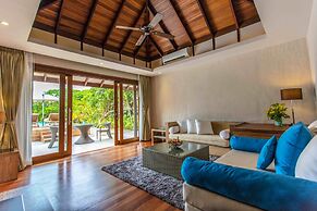 Hideaway Beach Resort & Spa