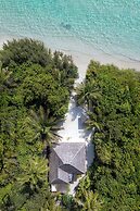 Hideaway Beach Resort & Spa