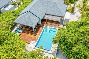 Hideaway Beach Resort & Spa