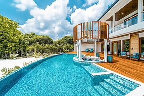 Hideaway Beach Resort & Spa