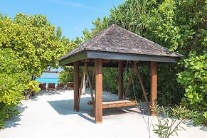 Hideaway Beach Resort & Spa