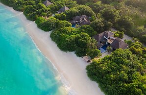 Hideaway Beach Resort & Spa