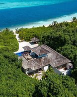 Hideaway Beach Resort & Spa