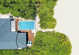 Hideaway Beach Resort & Spa