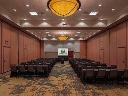 Holiday Inn Stevens Point - Convention Ctr by IHG