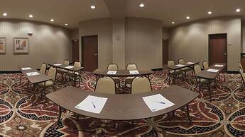 Holiday Inn Express Hotel & Suites Corsicana by IHG