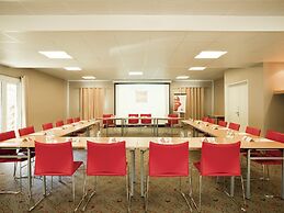 ibis Senlis