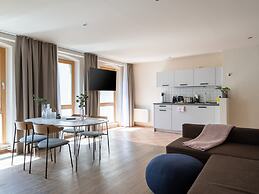 Schoenhouse Avenue by Limehome