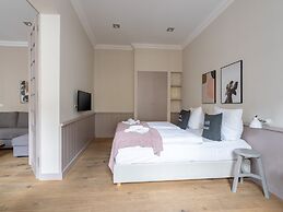 Schoenhouse Avenue by Limehome