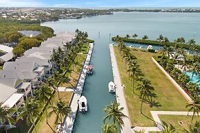 Indigo Reef Resort Villas & Marina by KeysCaribbean