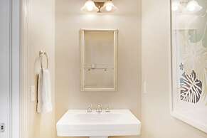 Indigo Reef Resort Villas & Marina by KeysCaribbean