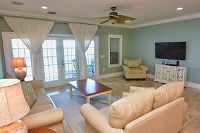 Indigo Reef Resort Villas & Marina by KeysCaribbean